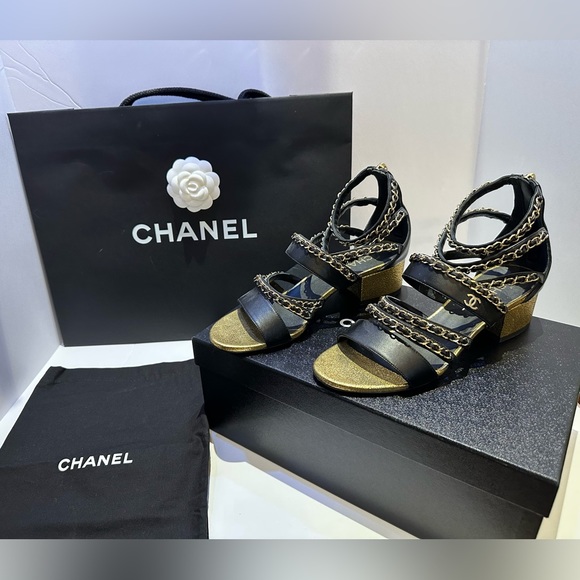 Chanel sandals - Picture 1 of 9